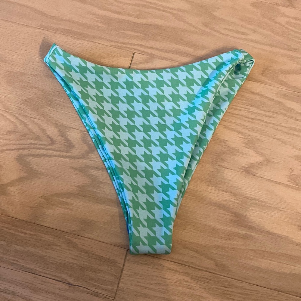 Skatie Kelly bottoms